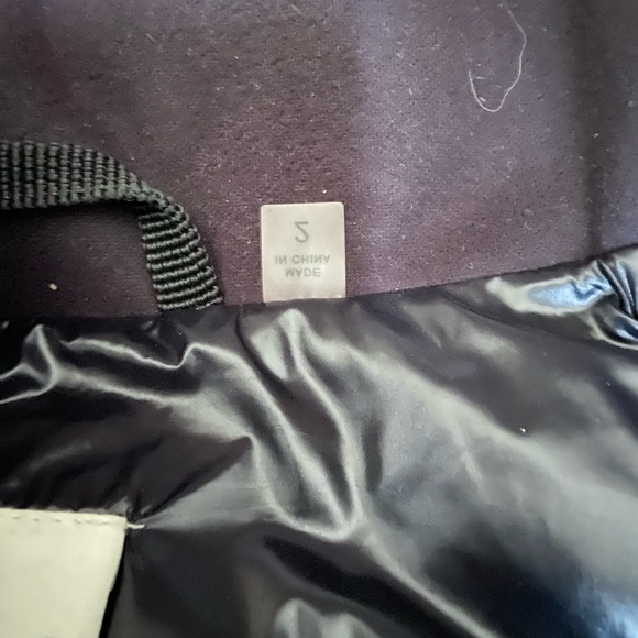 Authentic SAM coat size 2 perfect condition practically new - Picture 4 of 4